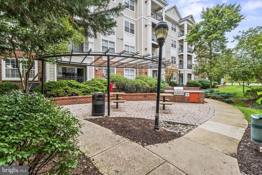 12929 Centre Park Circle - Photo 25