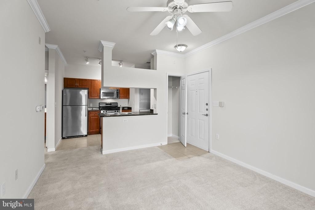 12929 Centre Park Circle - Photo 6