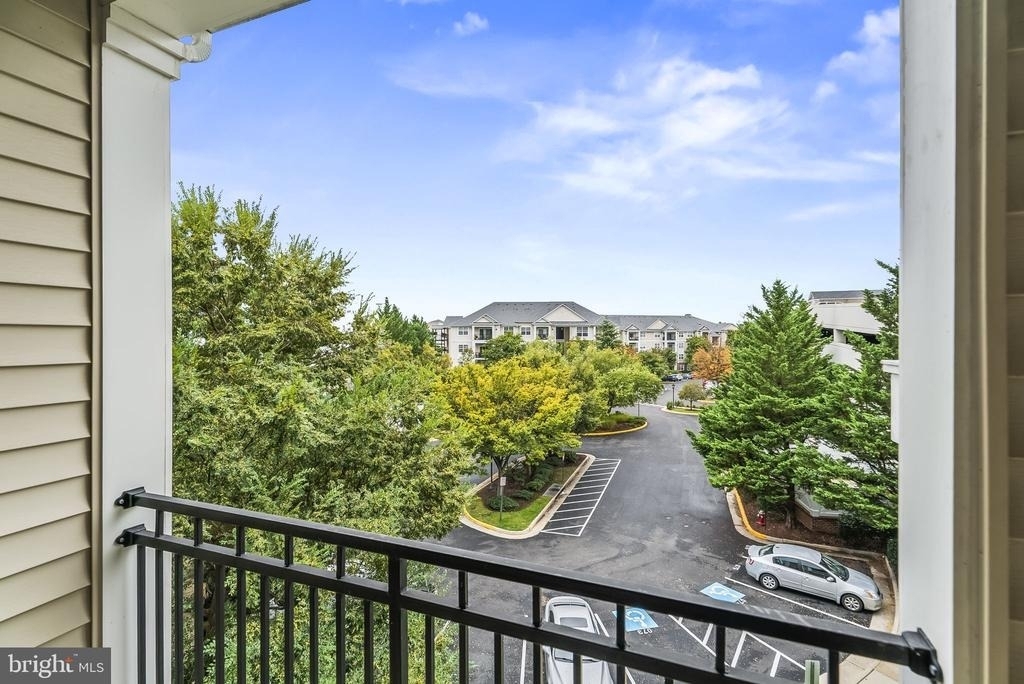 12929 Centre Park Circle - Photo 22