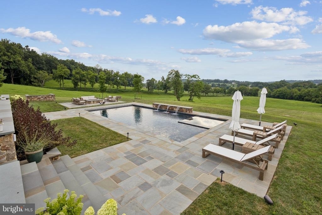 8425 Lee Highway - Photo 28