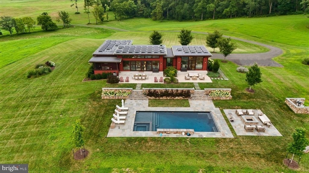 8425 Lee Highway - Photo 10