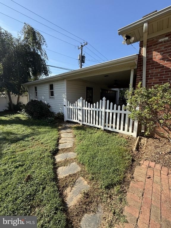 446 Hanson Avenue - Photo 32