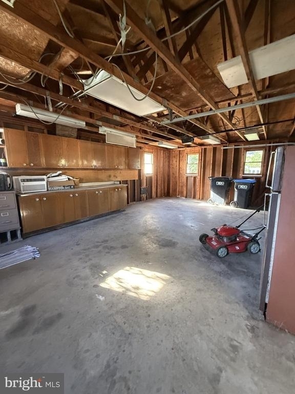 446 Hanson Avenue - Photo 30