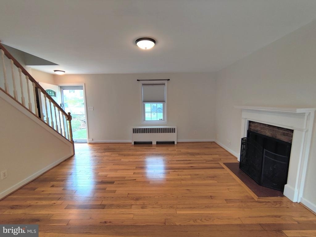 2416 S Culpeper Street - Photo 4