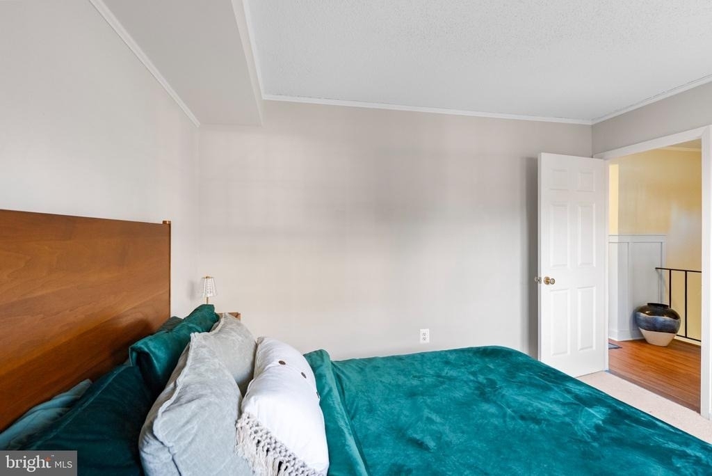 969 S Rolfe Street - Photo 8