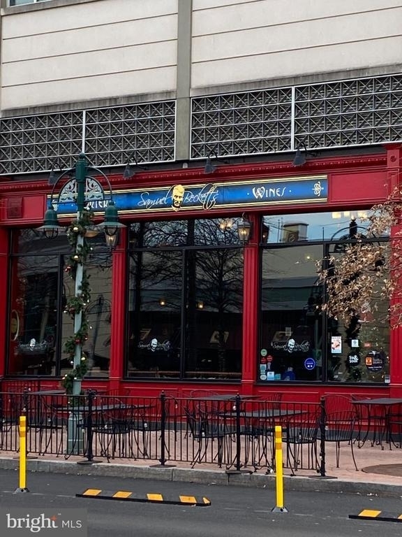 3021 S Buchanan Street - Photo 42