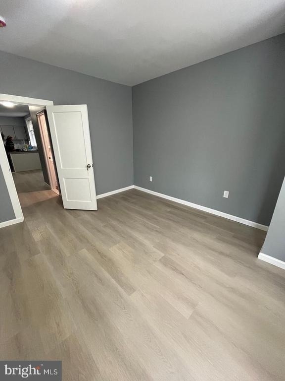 5917 Spruce Street - Photo 10