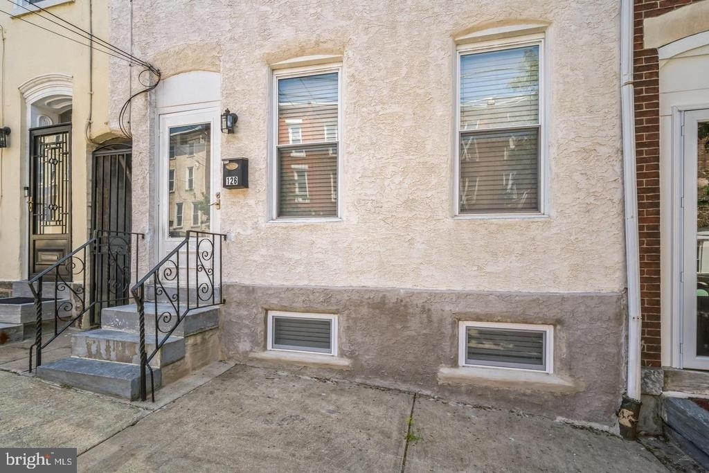 126 Ripka Street - Photo 1