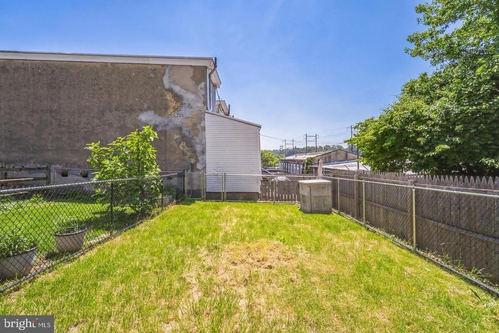 126 Ripka Street - Photo 12