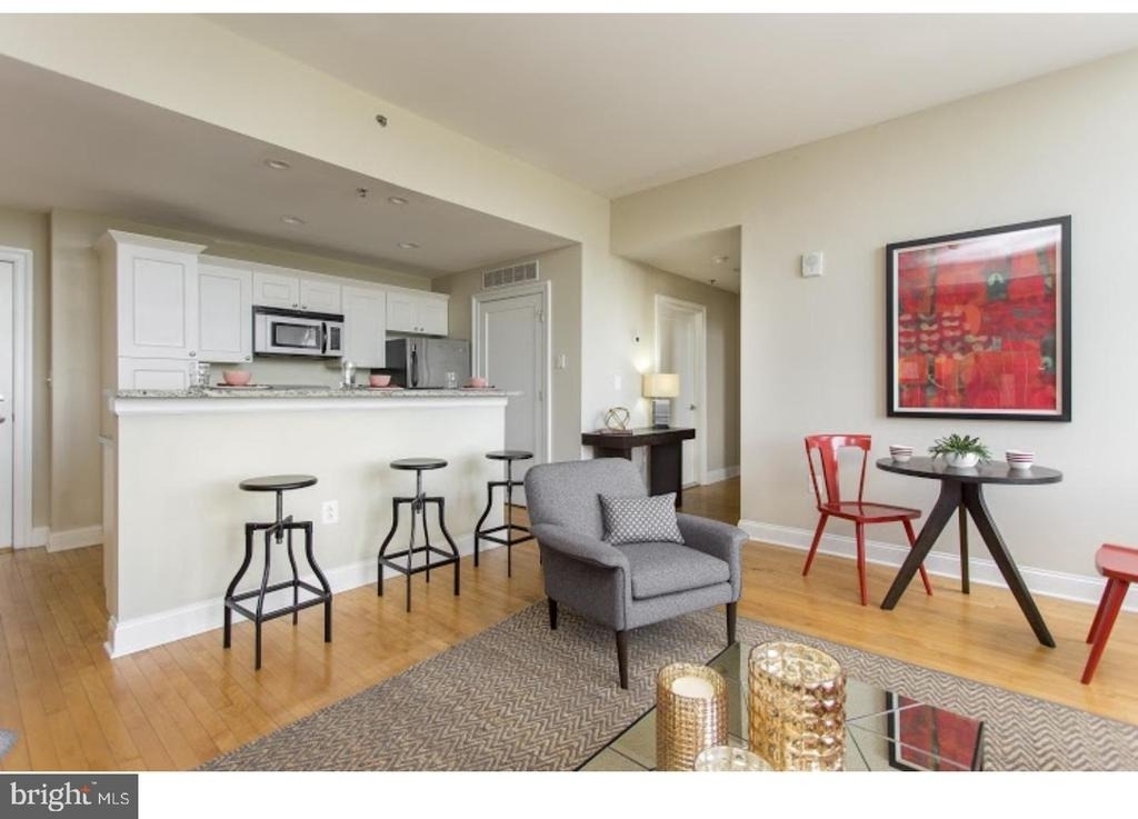 230 N 21st Street - Photo 1