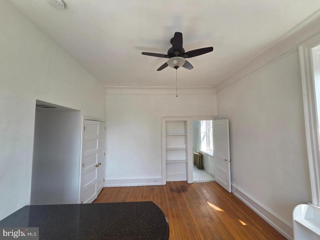 348 Green Lane - Photo 5