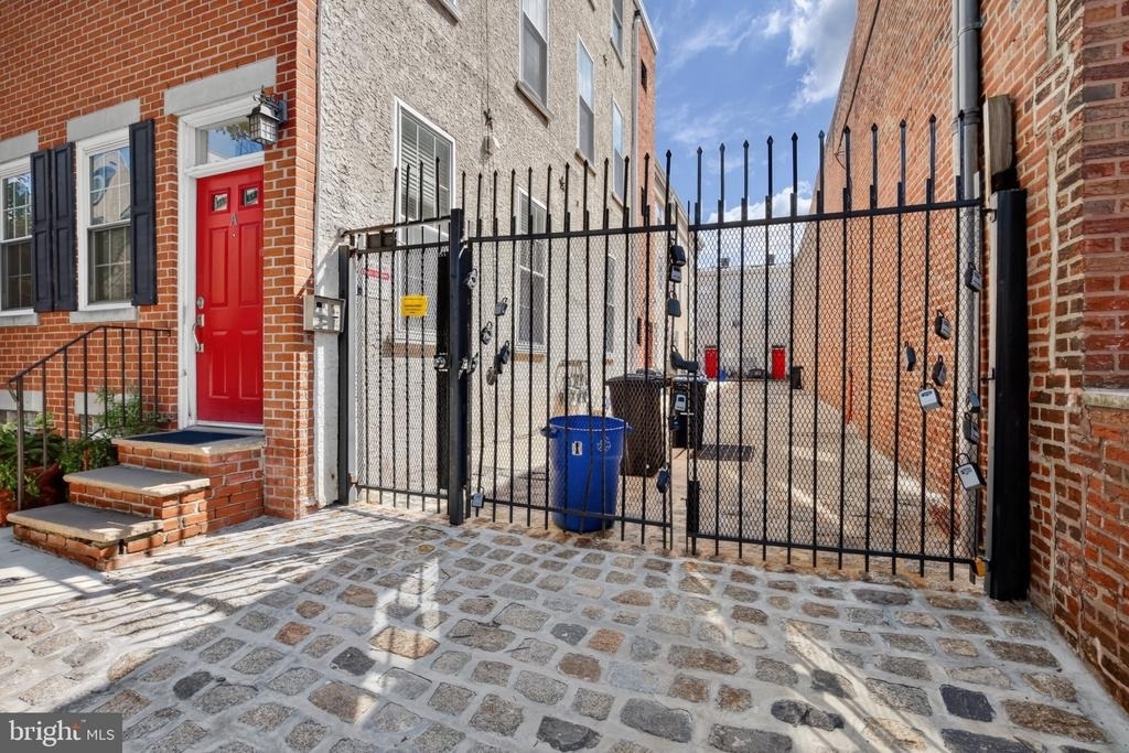 1027-31 N 4th Street - Photo 23