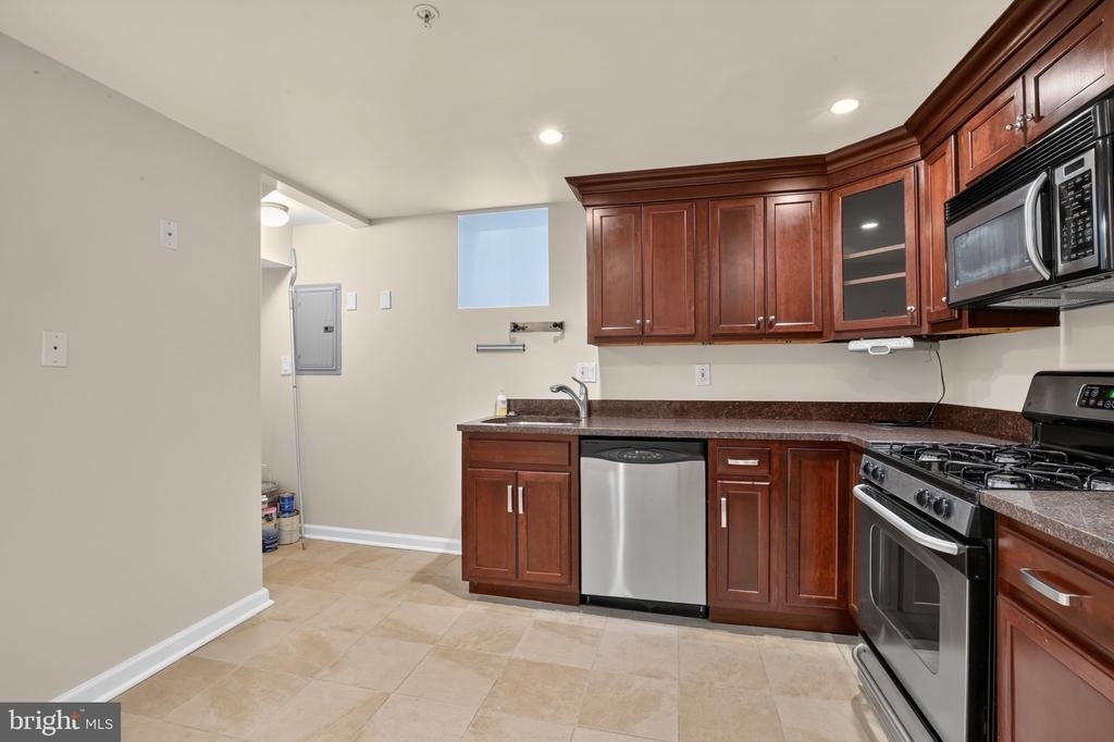 1027-31 N 4th Street - Photo 6