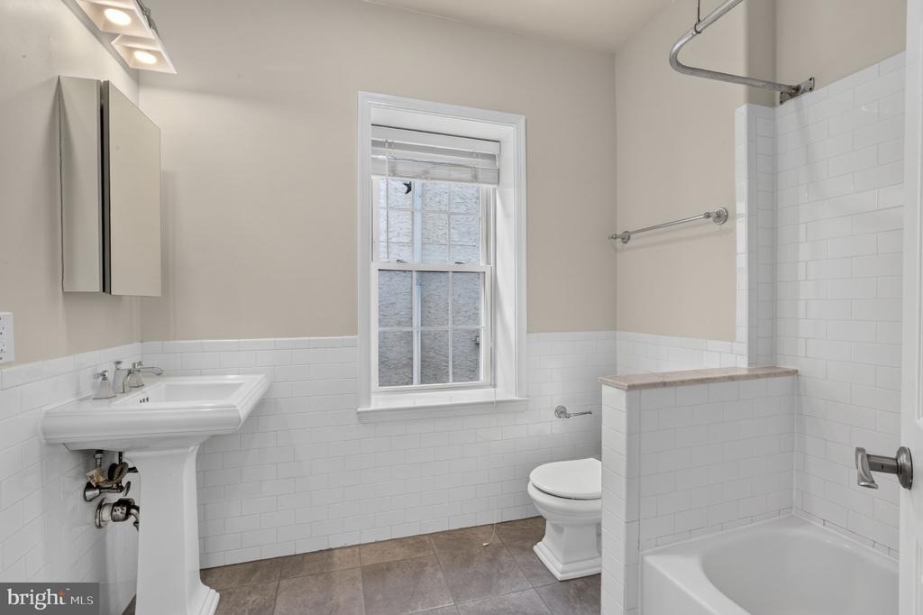 1027-31 N 4th Street - Photo 11