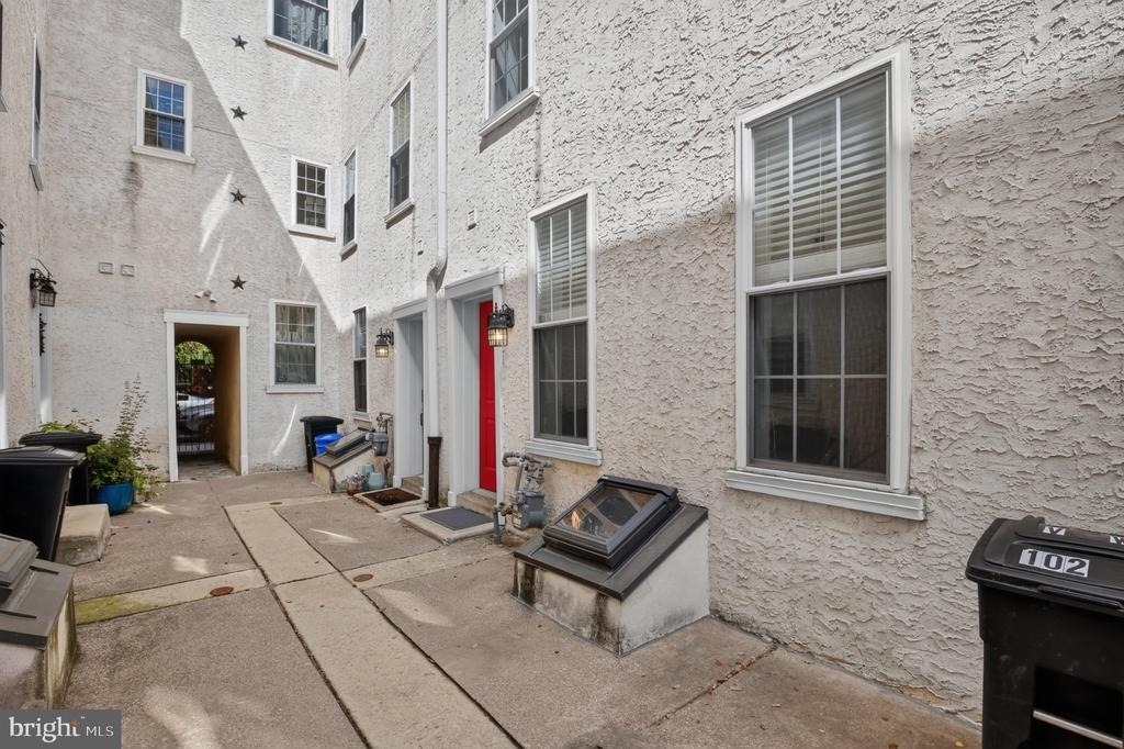1027-31 N 4th Street - Photo 19