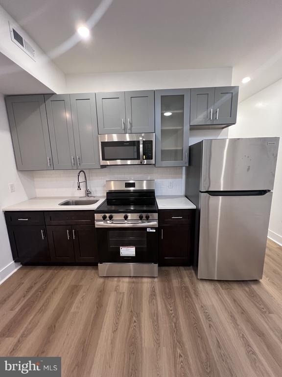 647 N 16th Street - Photo 3