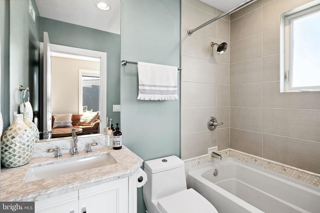 1526 Parrish Street - Photo 22