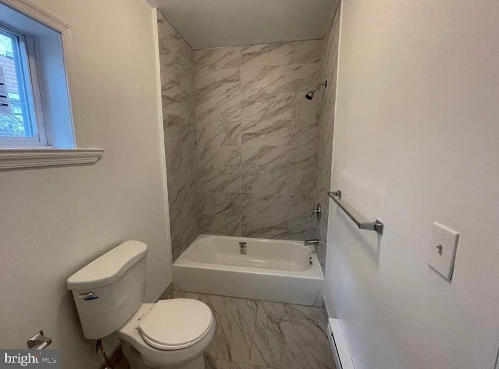 2731 N Darien Street - Photo 8