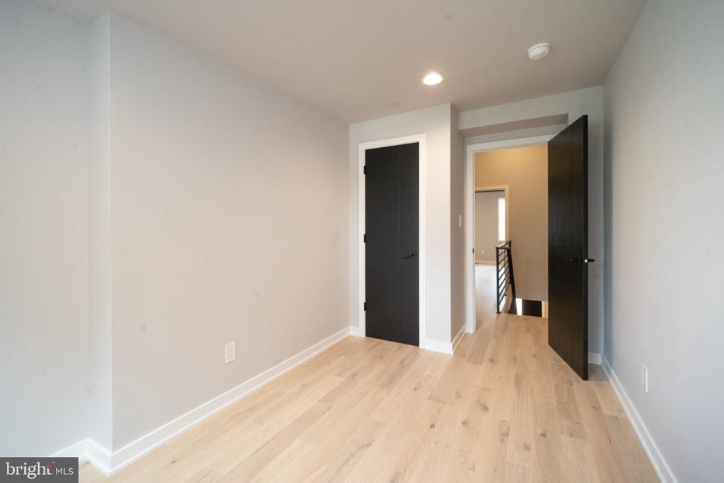 1238 S Warnock Street - Photo 10