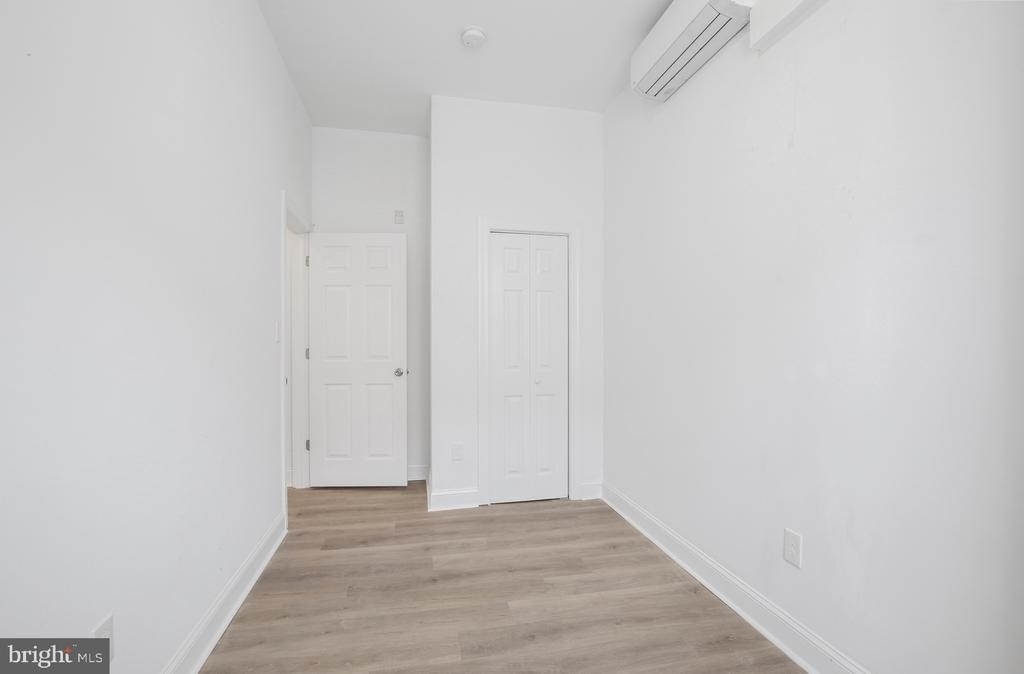2046 E Huntingdon Street - Photo 14