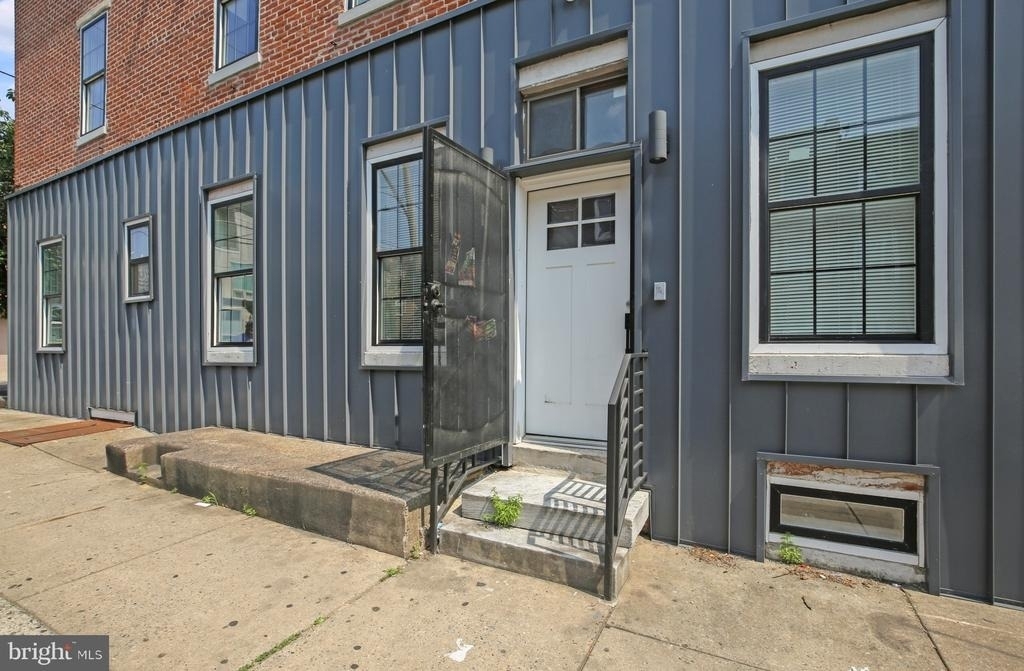 2046 E Huntingdon Street - Photo 15