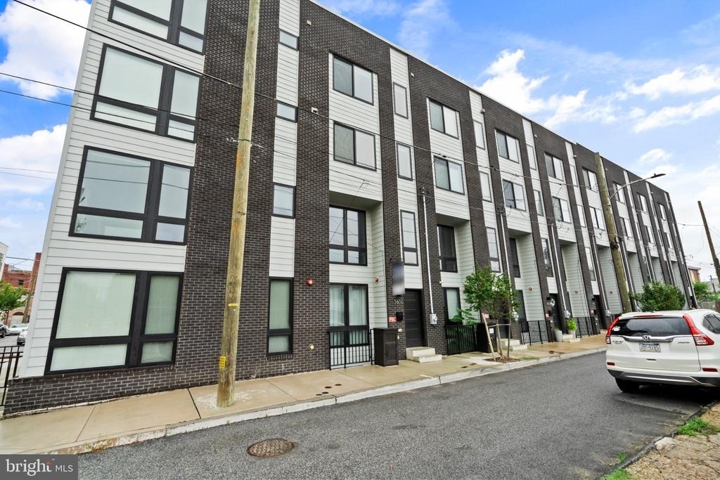 1600 N Bodine Street - Photo 42