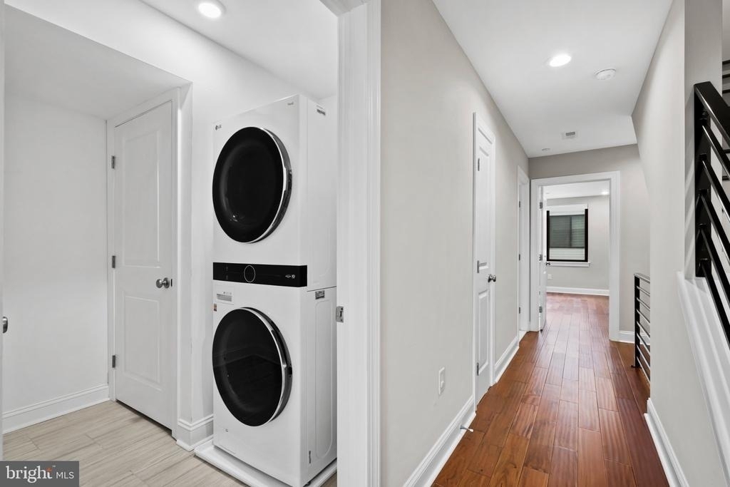 1600 N Bodine Street - Photo 18