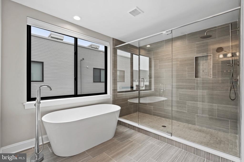 1600 N Bodine Street - Photo 27