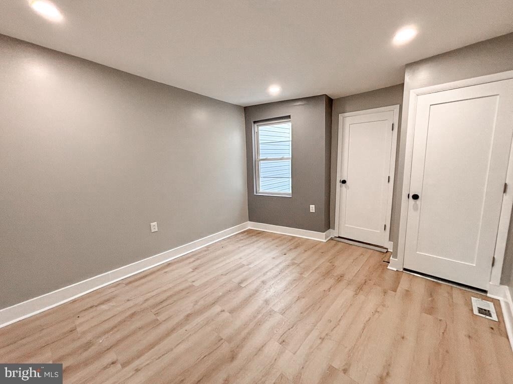 2529 Collins Street - Photo 9