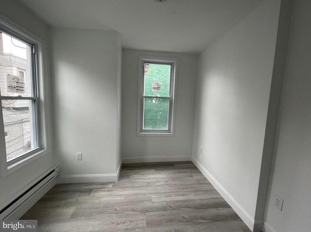2731 N Darien Street - Photo 9