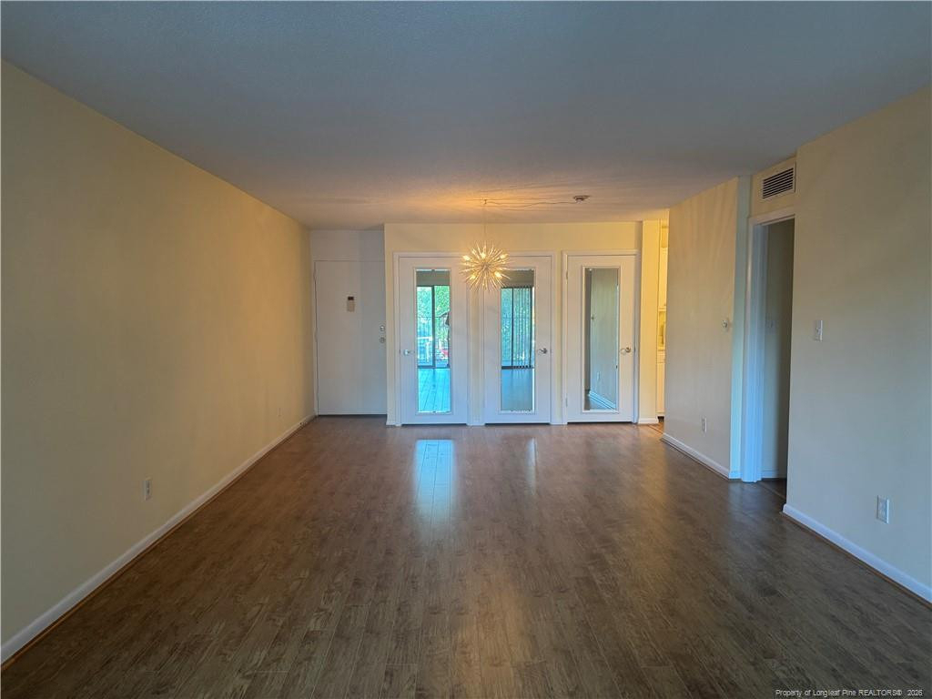 1100 Clarendon Street - Photo 10