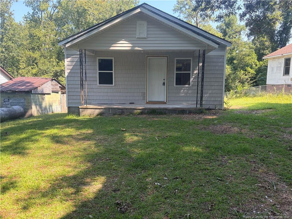 523 Oakwood Avenue - Photo 0