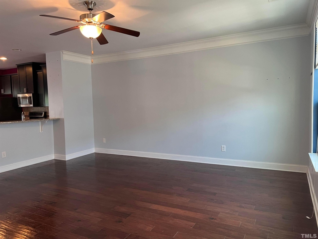 1137 Boxcar Way - Photo 6