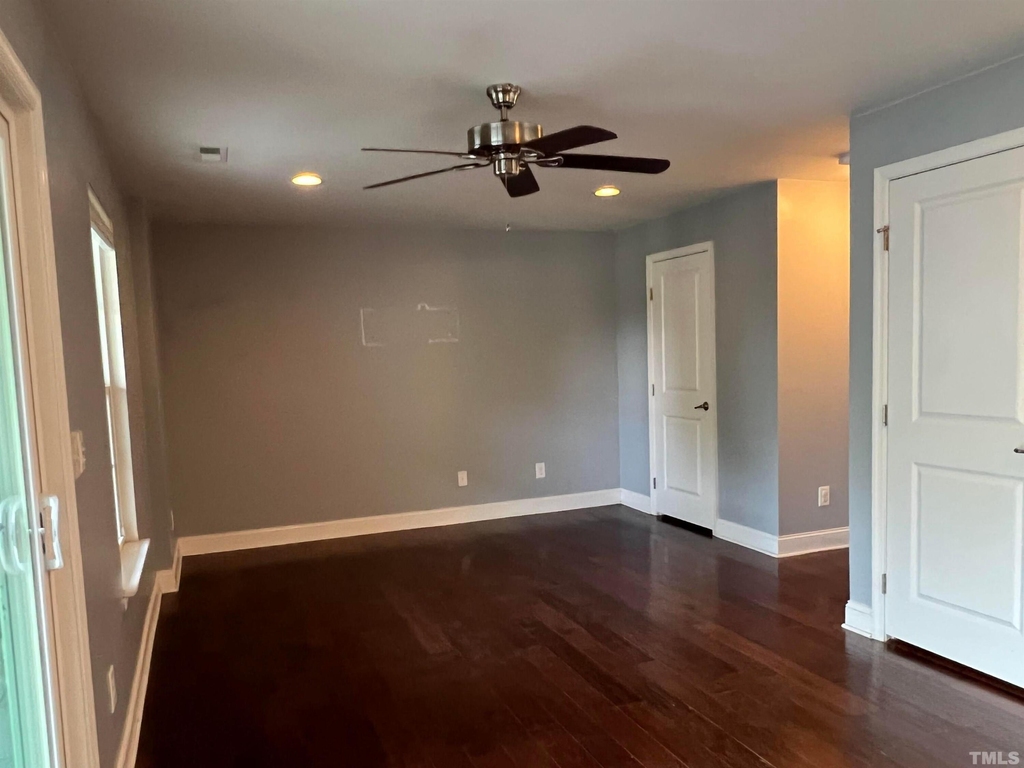1137 Boxcar Way - Photo 7