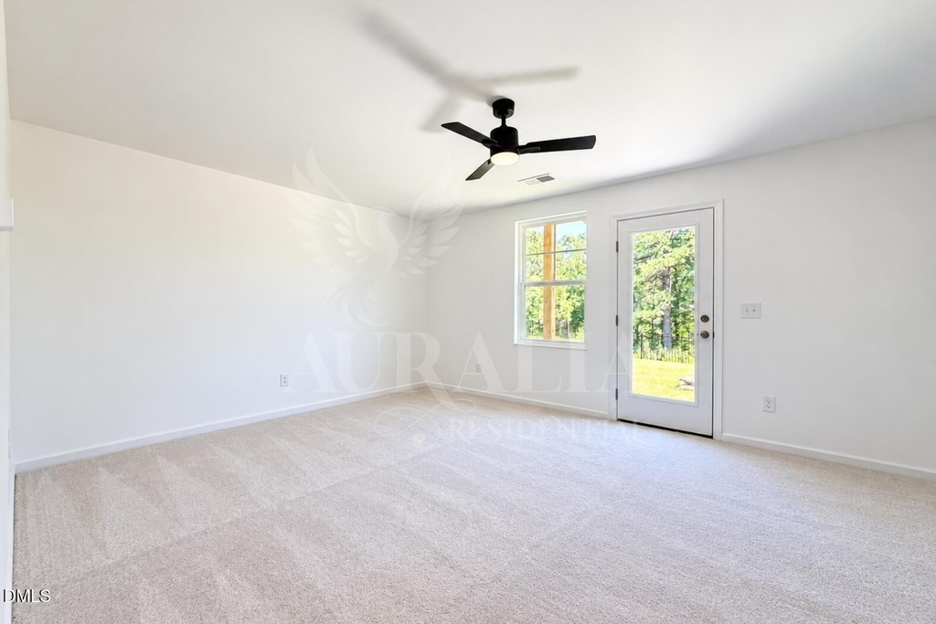 3210 Gypsum Drive - Photo 5