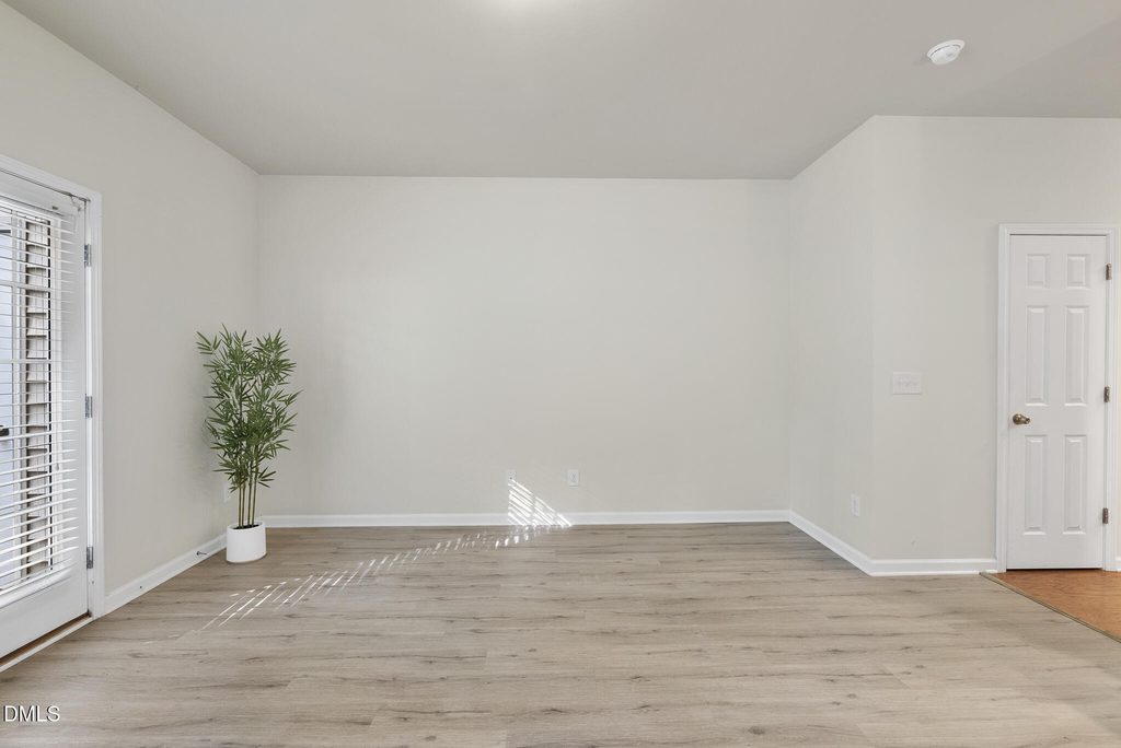 3002 Berkeley Springs Place - Photo 16