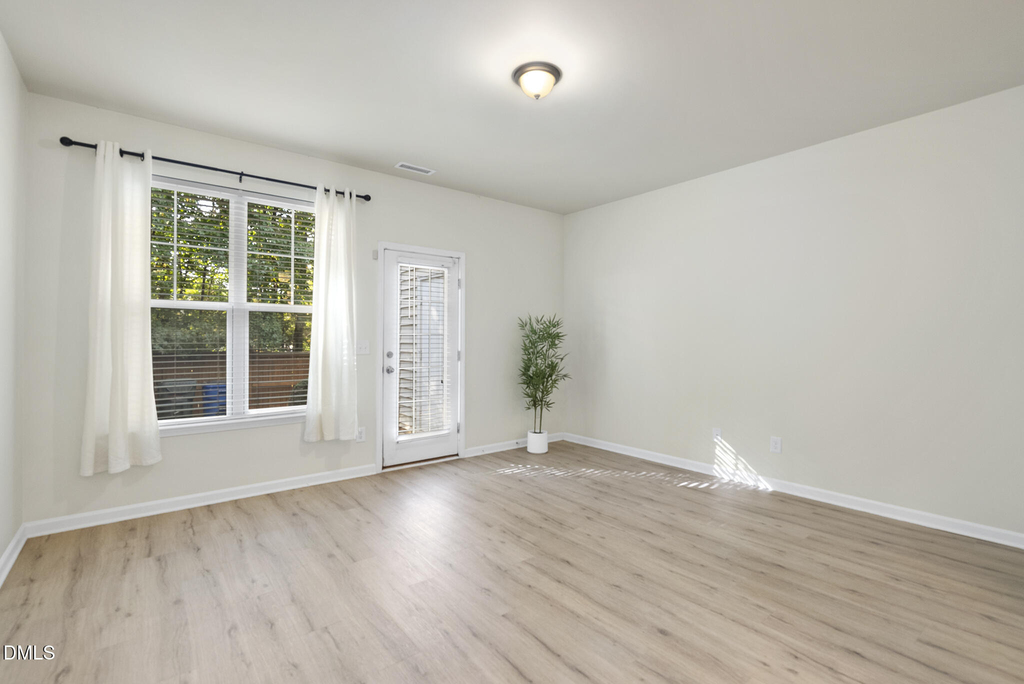 3002 Berkeley Springs Place - Photo 15