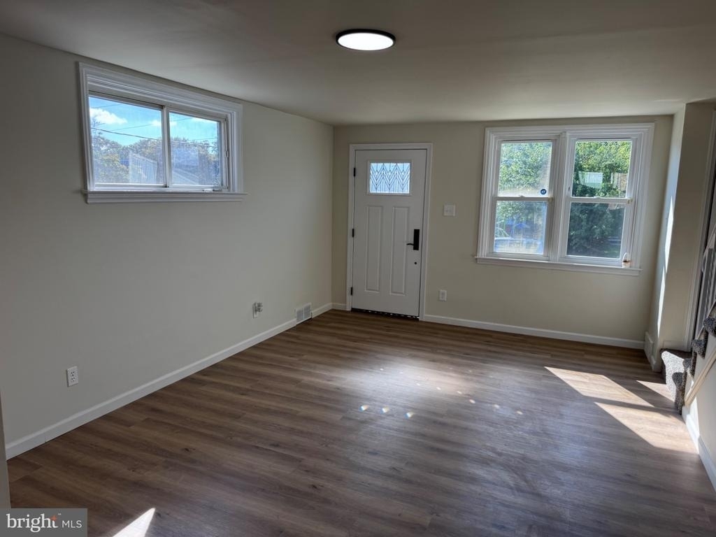 323 Spruce Street - Photo 19