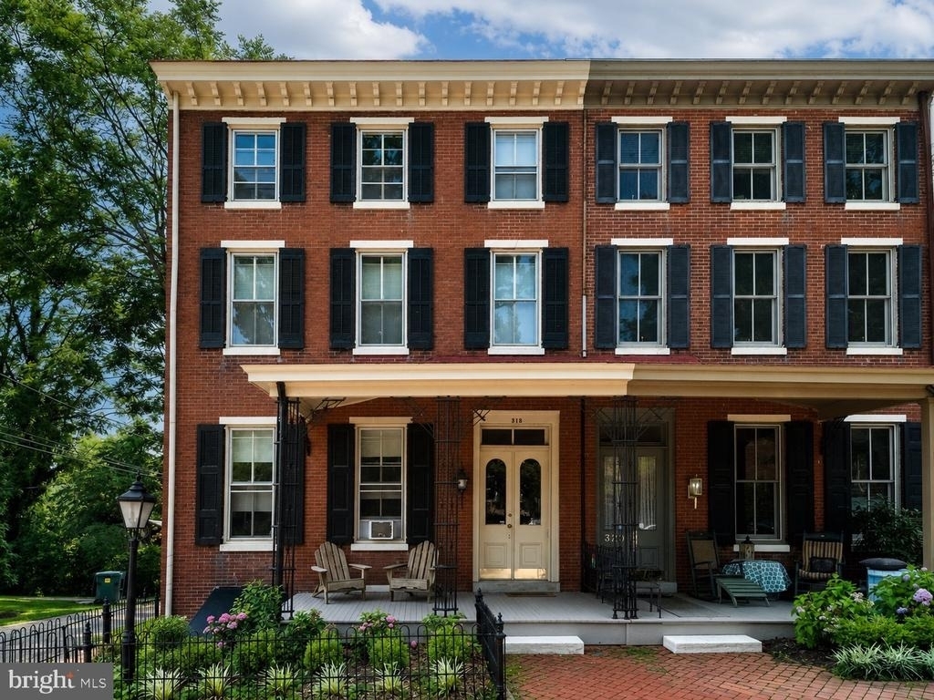 318 N Matlack Street - Photo 1