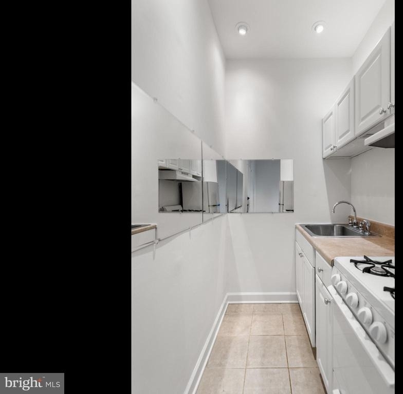 318 N Matlack Street - Photo 14