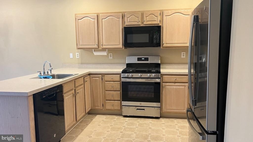 67 Highpoint Drive - Photo 1