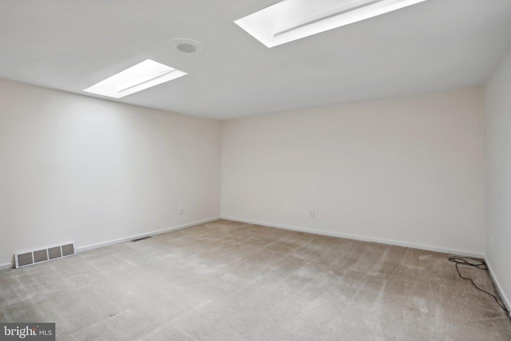 3202 Eaton Court - Photo 28