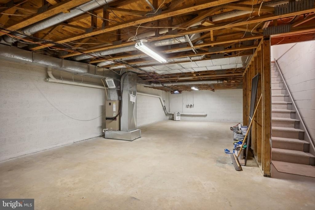 3202 Eaton Court - Photo 30
