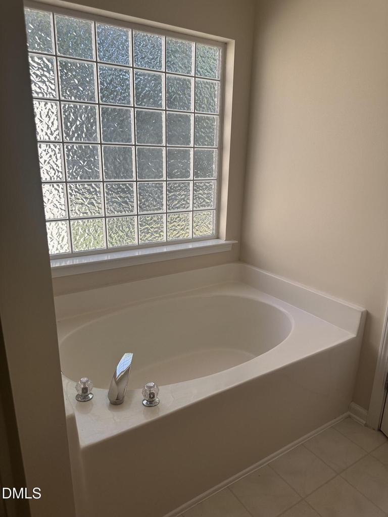 18 Grosbeak Lane - Photo 10