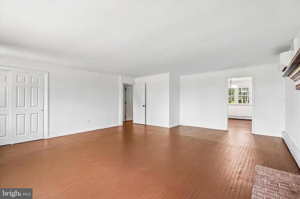 227 Fairhill Road - Photo 4
