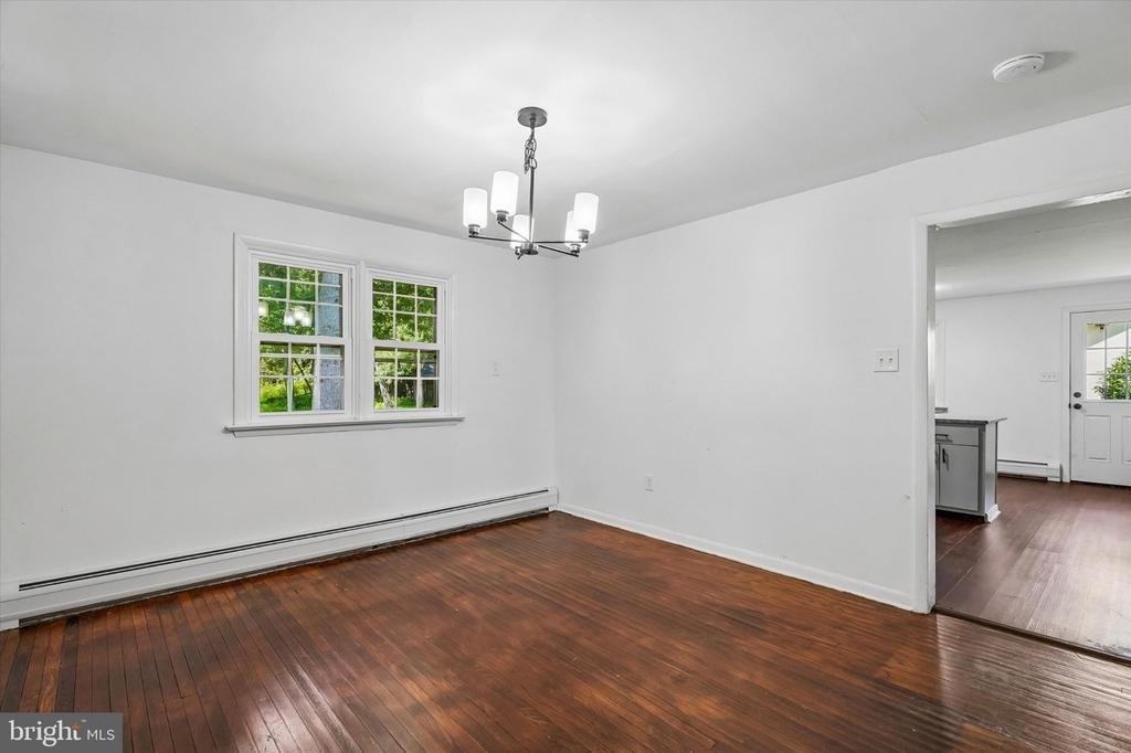 227 Fairhill Road - Photo 5