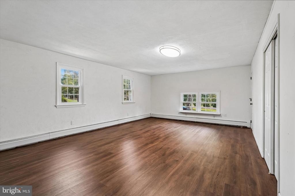 227 Fairhill Road - Photo 11