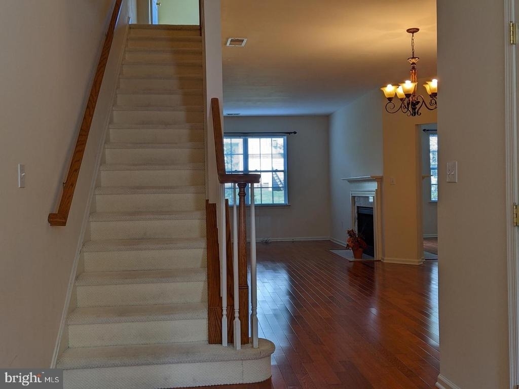 252 Brinley Drive - Photo 2
