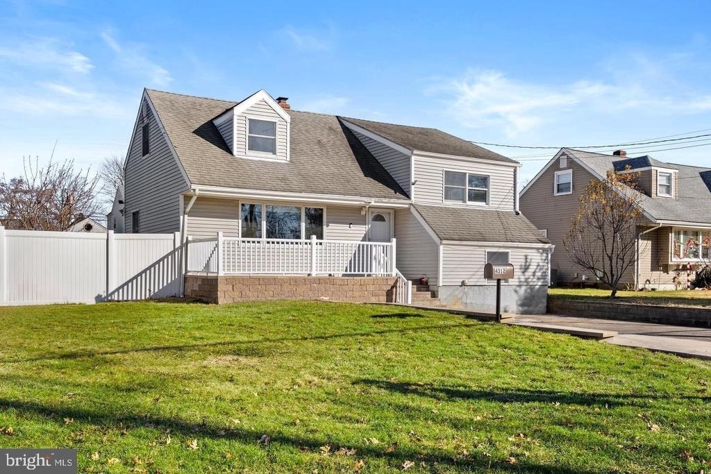 4312 Nottingham Way - Photo 0