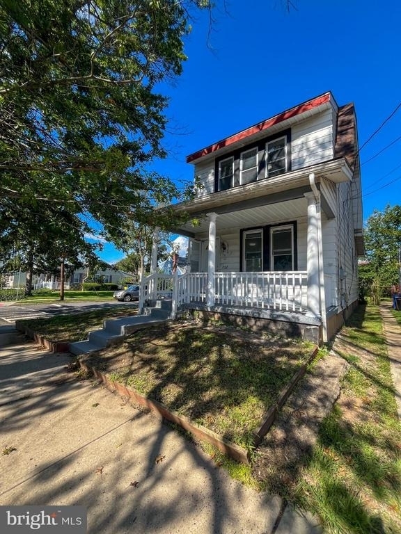 702 Atlantic Avenue - Photo 1